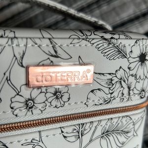 DōTERRA essential oil travel case